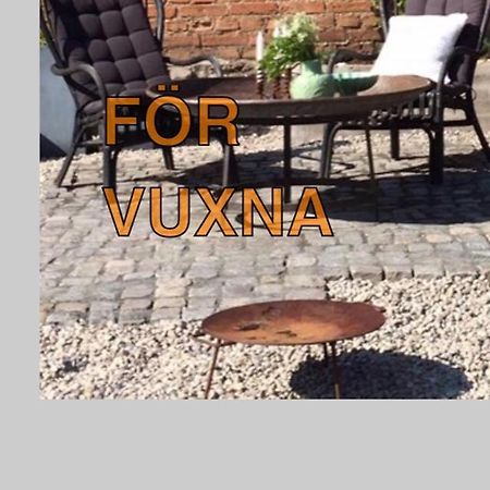 Liv Pa Oesterlen Bed&Breakfast Sandby エクステリア 写真